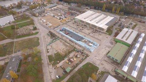 Berlin Halle, Berlin Hallenfläche