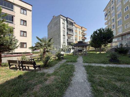 3-Bedroom Apartment Near the Beach and Amenities in Arsin Trabzon