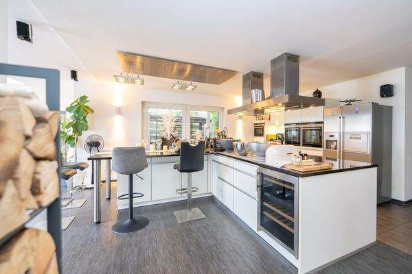 Großzügig und edel gestaltet