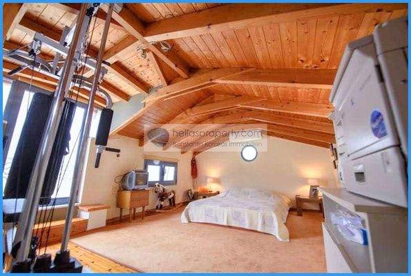 954fe235e8d94d768a092a308d89cbde-original