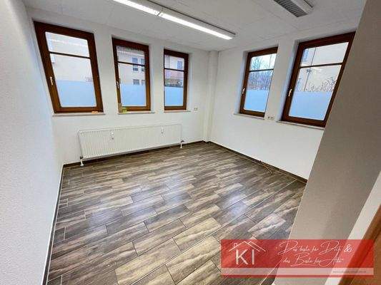 Nebenraum/ separates Büro