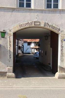 Historische Hofeinfahrt