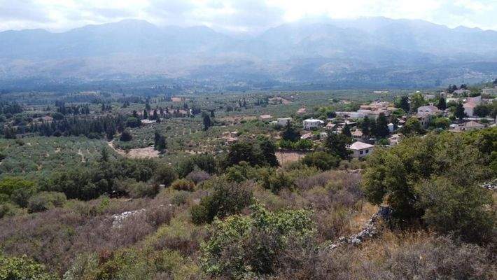 Kreta, Kaina: Grundstück mit herrlichem Bergblick zu verkaufen