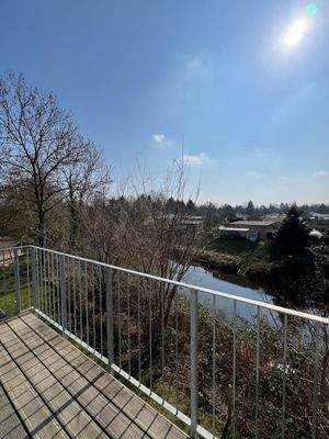 Balkon über der Weißen Elster