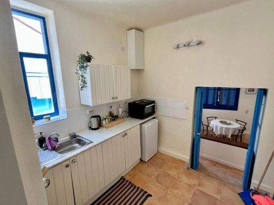 Kreta, Kalo Chorio: 2-Apartment-Anwesen mit geräumiger Dachterrasse zu verkaufen