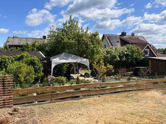 NKK - Das Nachbargrundstück 