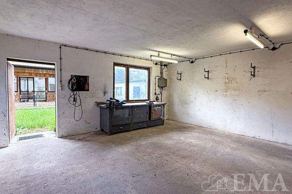 Blick von der Werkstatt