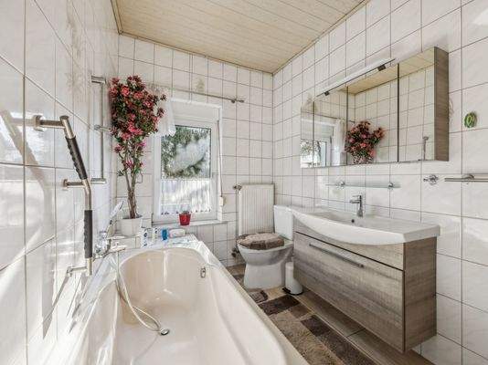 Badezimmer Erdgeschoss