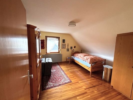 Schlafzimmer 1.OG