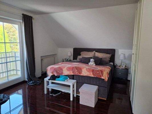 ‫Schlafzimmer 1.jpg