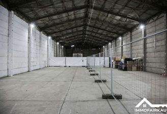 Blick in die Lagerhalle