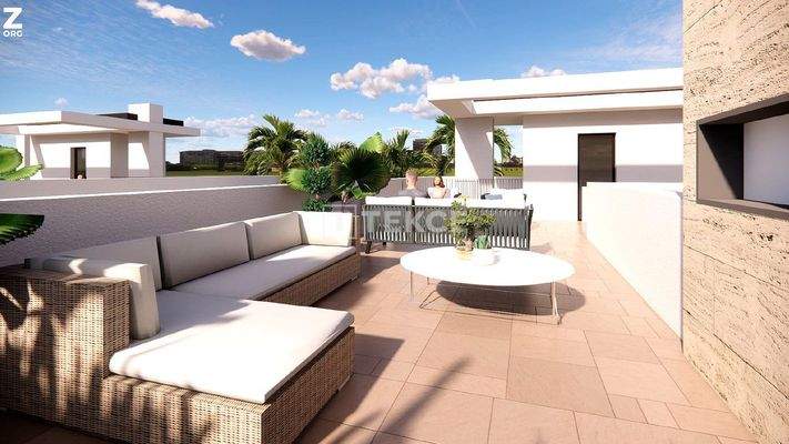 Detached Villas Inside an Exclusive Complex in Los Alcázares