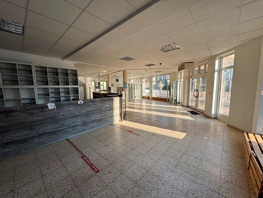 viel Platz - große Fenster