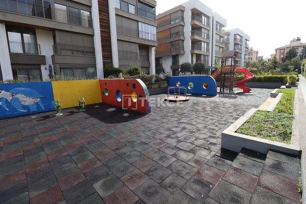 Apartment in a Complex with Parking in Konyaaltı, Antalya