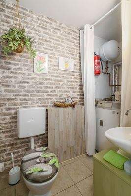 EG GastWC und Technik