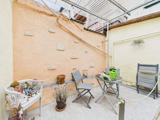 Kleiner Außenbereich Wohnung EG