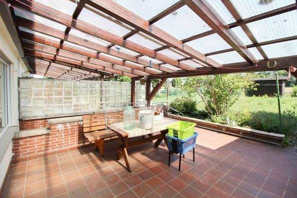 Überdachte Terrasse