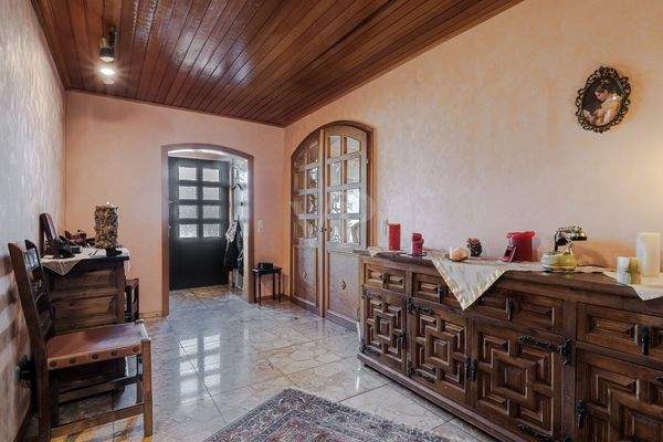 Geräumiger Eingangsbereich