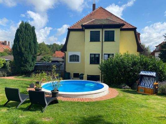 2dd558e3-de89-4c2d-8a91-078855868a02-1839257004