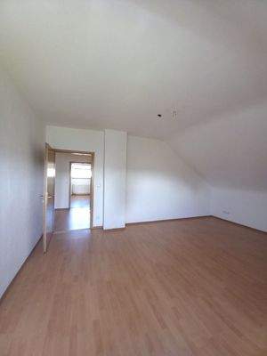 DG Whg 3 Zimmer 2 (2)