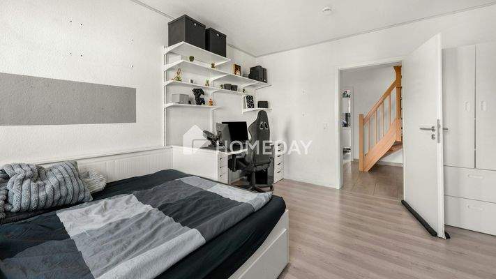 2. OG Schlafzimmer 1 2