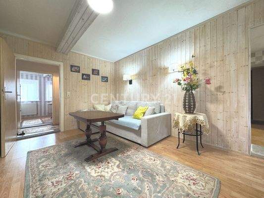 Wohnzimmer der Einliegerwohnung im EG