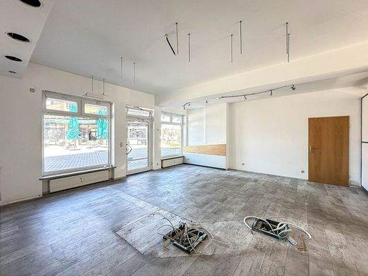 Laden EG mit Zugang zum Treppenhaus