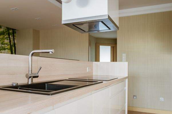 6. Edles Küchendetail.jpeg