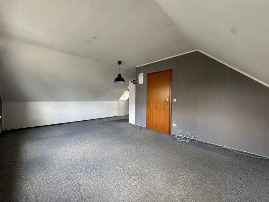 28 Zimmer III OG - Kopie.jpg