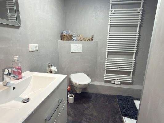 Duschbad im Obergeschoss