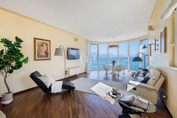 Wohnzimmer im ersten Stock