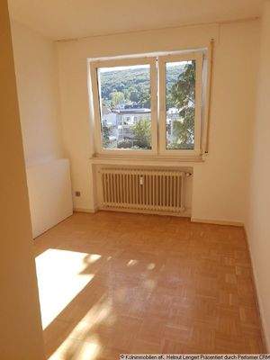 Schlafzimmer jetzt leer