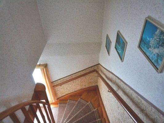 Treppenaufgang zum DG