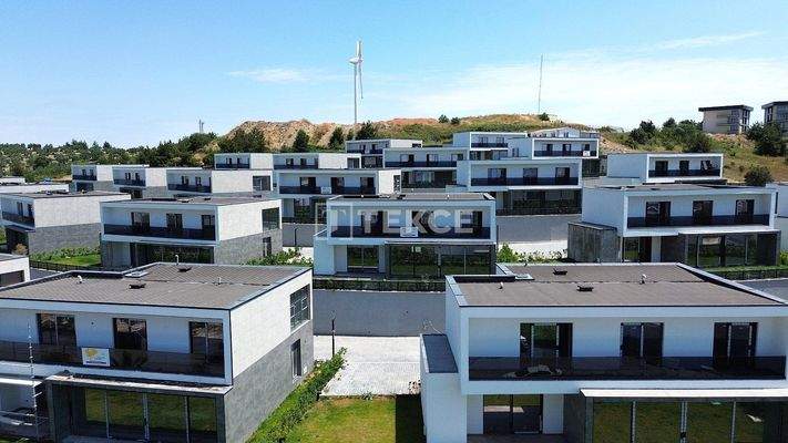 Villas for Sale in Bursa Bademli with Private Landscaped Garden