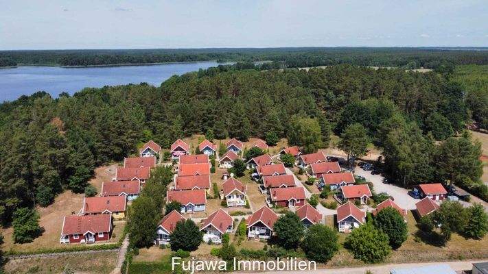 Luftbild Ferienzentrum Useriner See