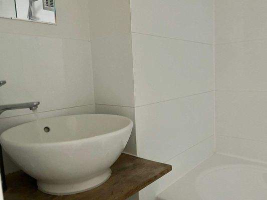 Badezimmer Ansicht 1