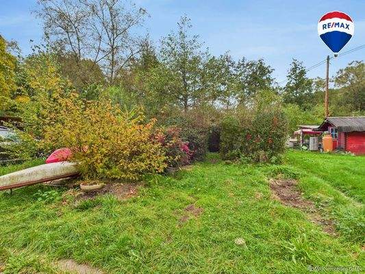 RE/MAX Immobilien DeLux Einfamilienhaus Mettlach-Dreisbach Garten