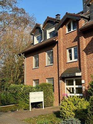 Seitliche Frontansicht