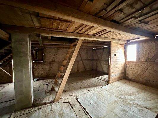 d5821a04-9912-4832-b612-71a16cc378f8