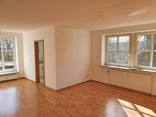 Wohnzimmer mit Essbereich