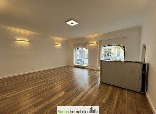 1-Zimmer mit Anschluss Küchenmöglichkeit