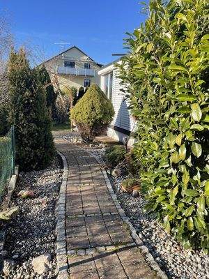 Sehr gepflegter schöner Garten