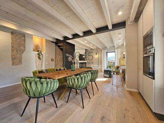 Stilvoll restauriertes Rustico mit modernem Komfort und traditionellem Flair in Garda