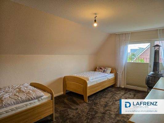 Schlafzimmer 2 OG