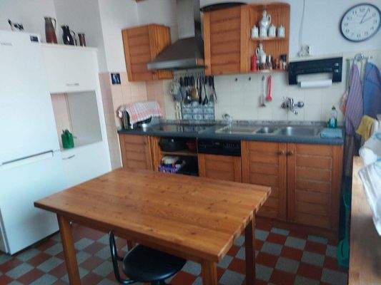 geräumige Küche.jpg