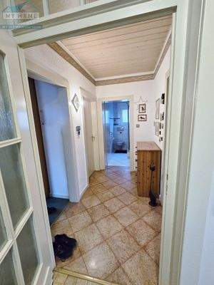  Blick in Diele EG Wohnung