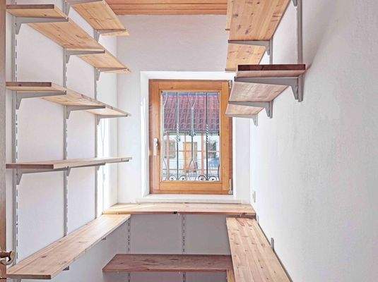 M024-2025_EG_Speisekammer