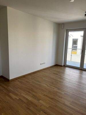 25-10-02 11-30-50 3185