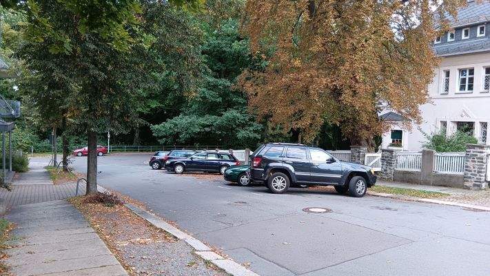 weitere Parkmöglichkeiten 