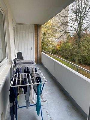 Loggia mit anliegenden Abstellschrank